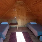 Nyaraló Pauka House *