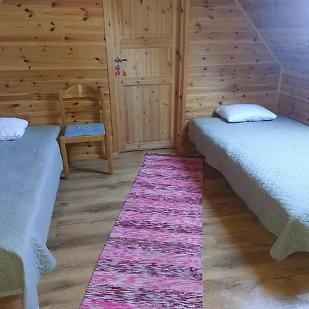 Сasa de vacaciones Pauka House