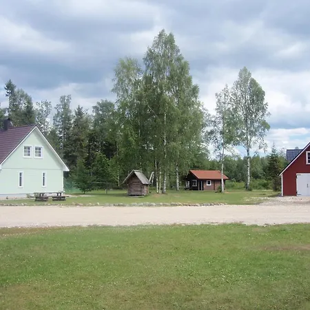 Ferienhaus Pauka House *